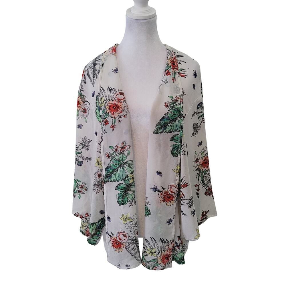 Torrid Size 1X/2X White Floral Chiffon Kimono Lightweight Layering‎